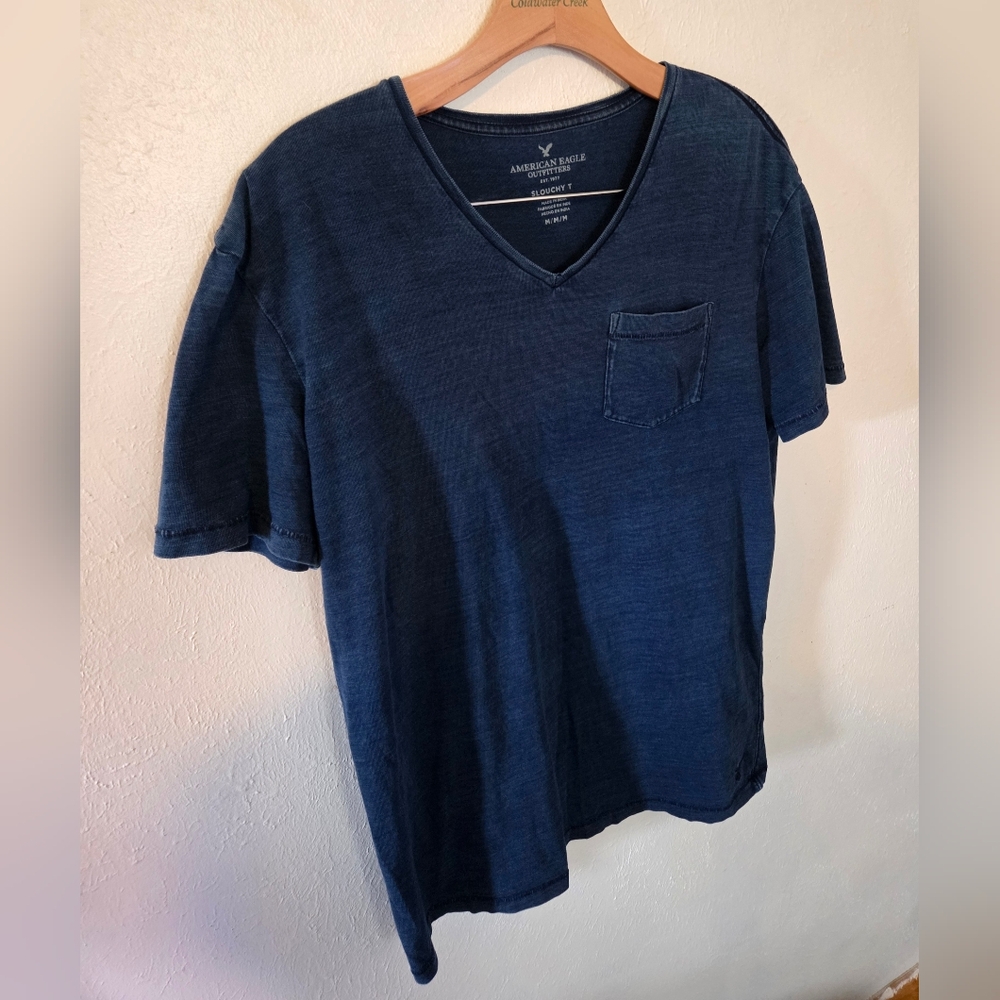 American Eagle Outfitters Men's Dark Blue Pocket Tee